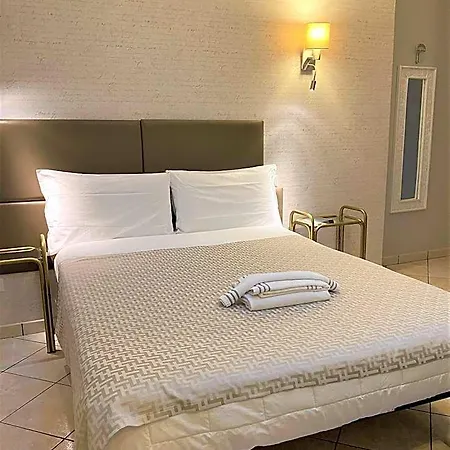 Hotell Lo Scudiero 3*