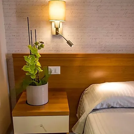 Lo Scudiero Hotell 3*