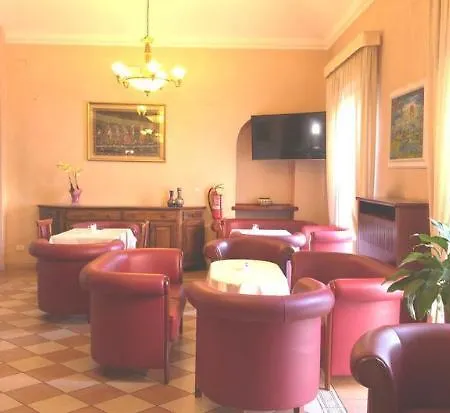 Ξενοδοχείο Lo Scudiero 3*