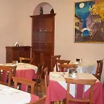 Lo Scudiero 3* تورينو