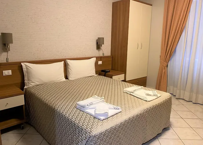 Hotel Lo Scudiero 3*